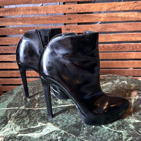 Jessica Simpson crackle patent platform heeled booties 9.5 M 39.5  JS-ZAMIA - Picture 12 of 12